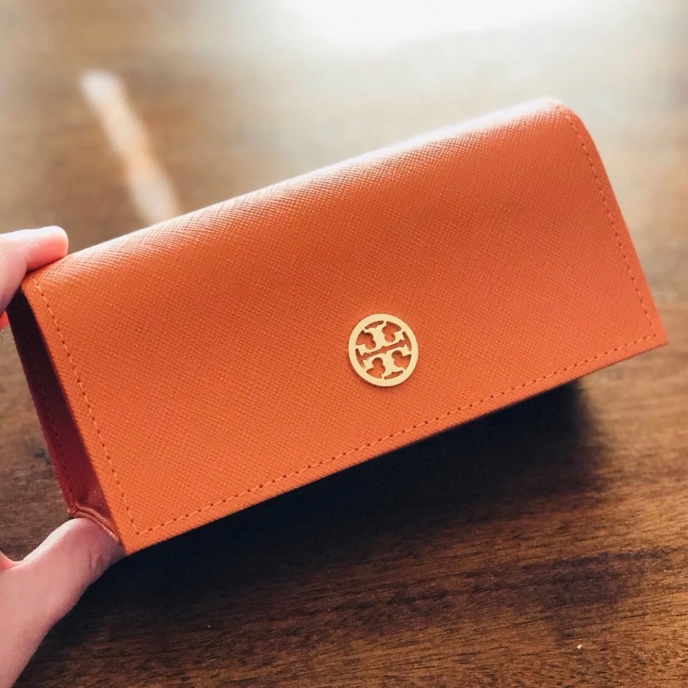 Authentic Tory Burch Glasses Case